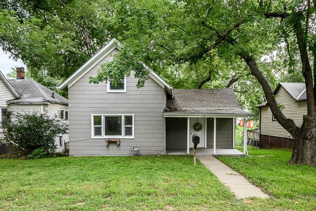1207 S 2nd Street — photo 20