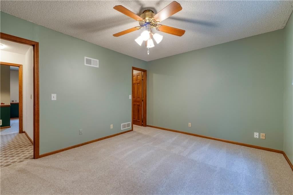 9613 W 115th Terrace — photo 29