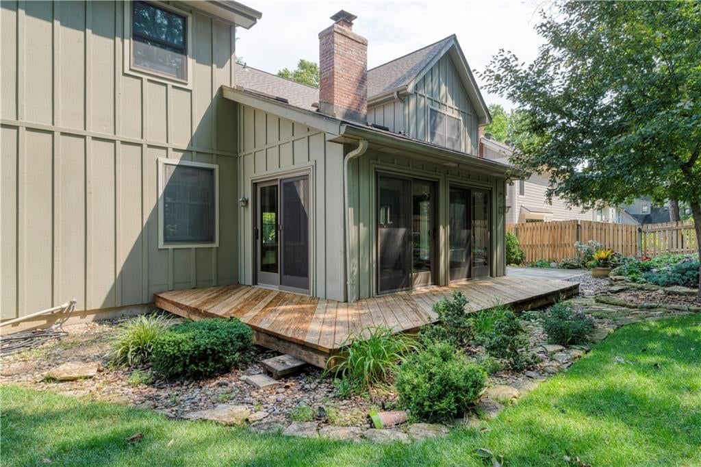 9613 W 115th Terrace — photo 38