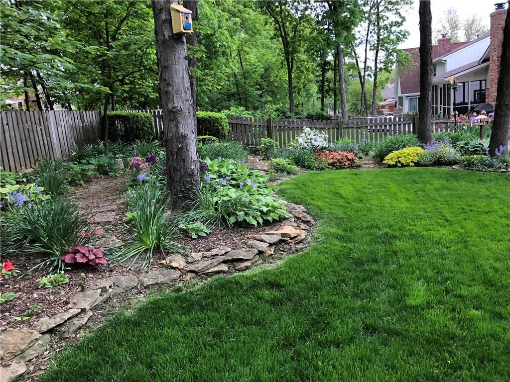 9613 W 115th Terrace — photo 46
