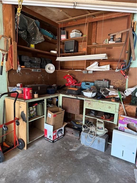 2400 Linda Jean Drive — photo 28