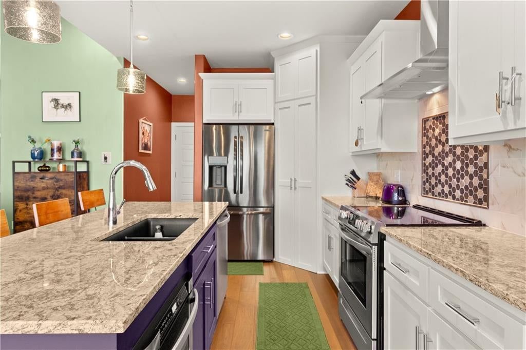 809 NE Algonquin Street — photo 19
