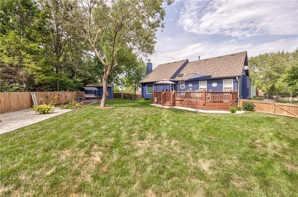 809 N Persimmon Drive — photo 22
