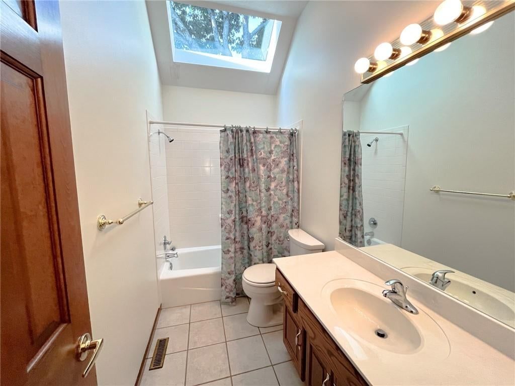 1231 Wildbriar Drive — photo 14