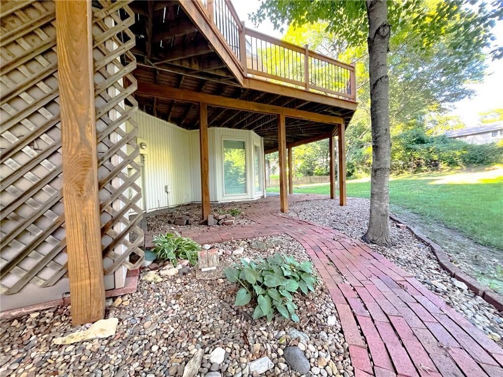 1231 Wildbriar Drive — photo 24