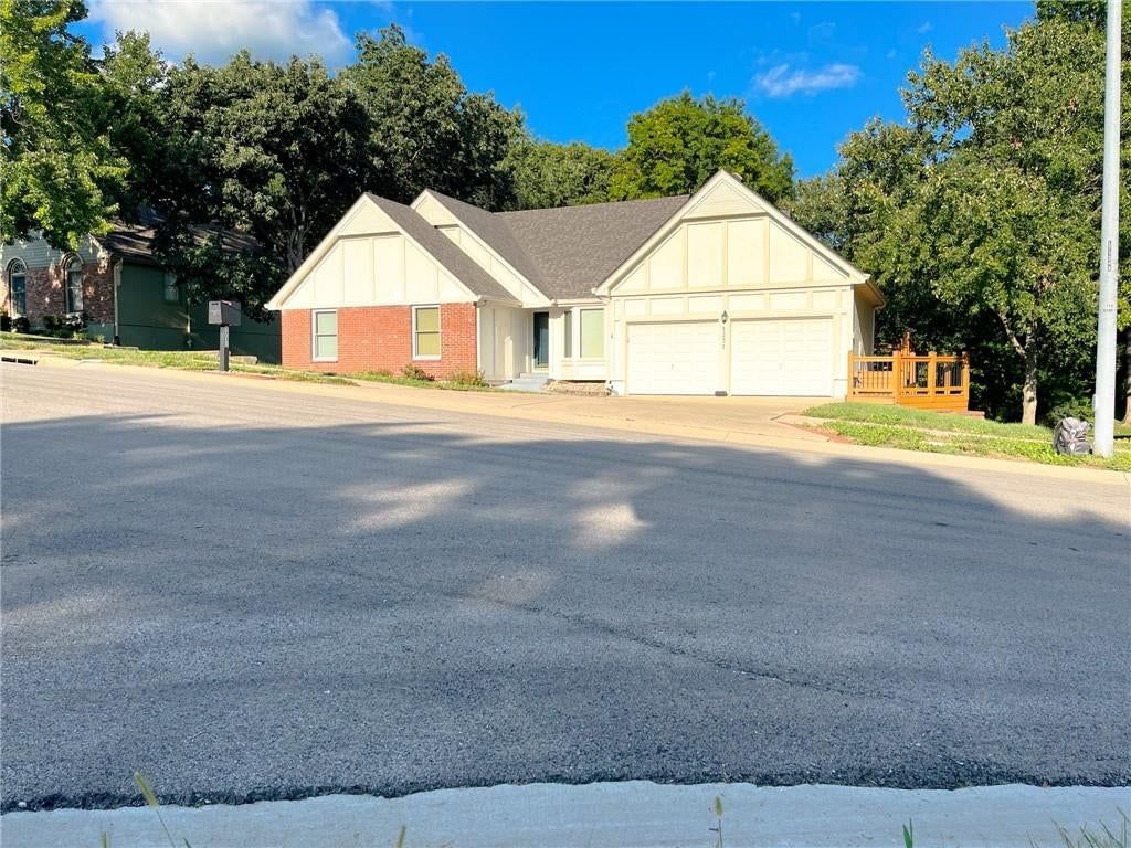 1231 Wildbriar Drive — photo 44