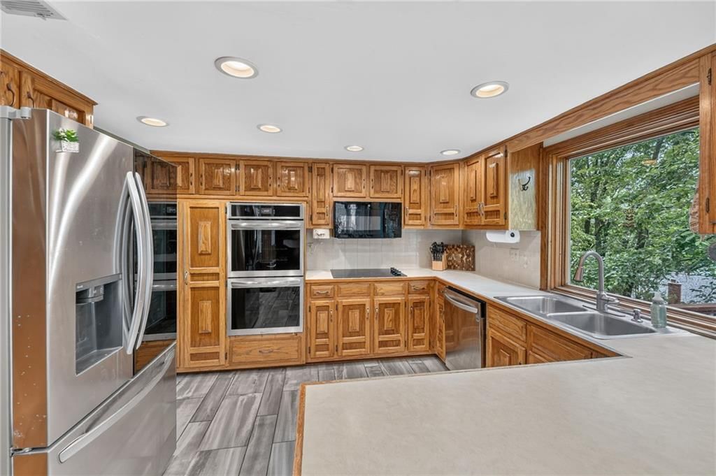 5129 NW Walden Drive — photo 8