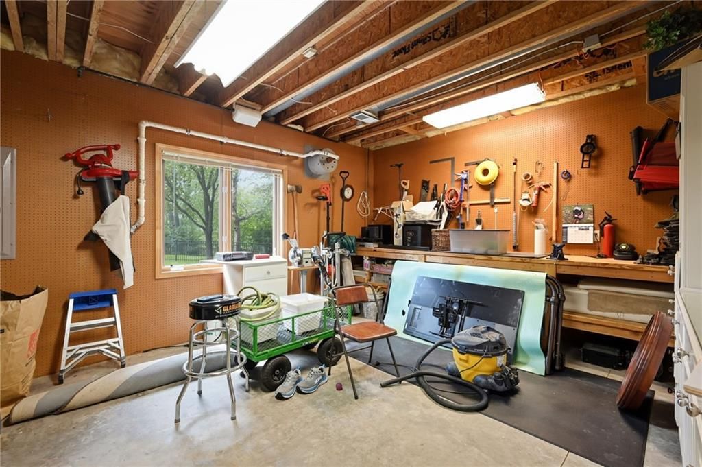 12573 Farley Street — photo 31