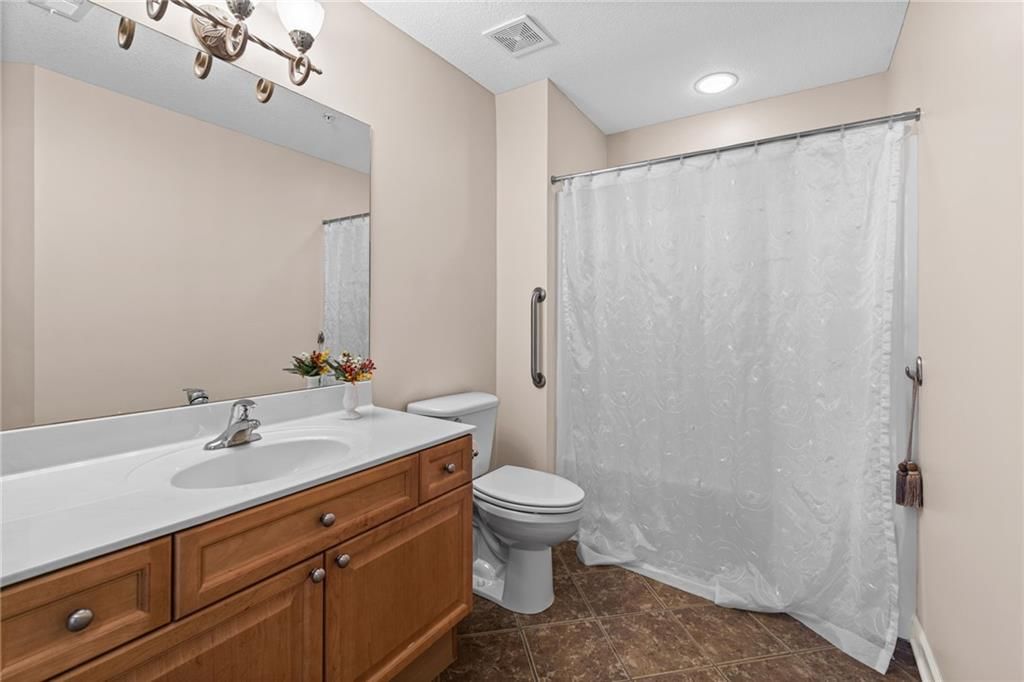 7135 Meadowsweet Lane — photo 9
