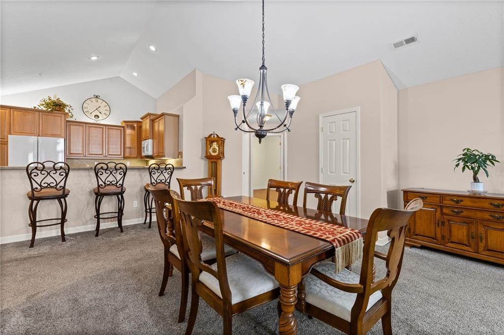 7135 Meadowsweet Lane — photo 26
