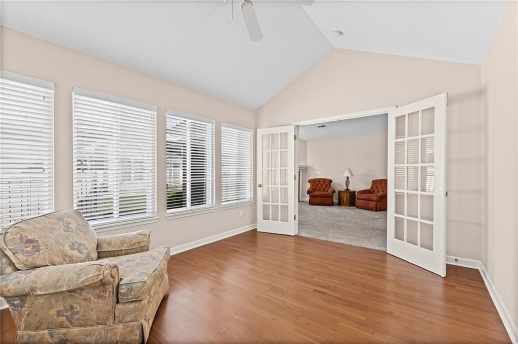 7135 Meadowsweet Lane — photo 28