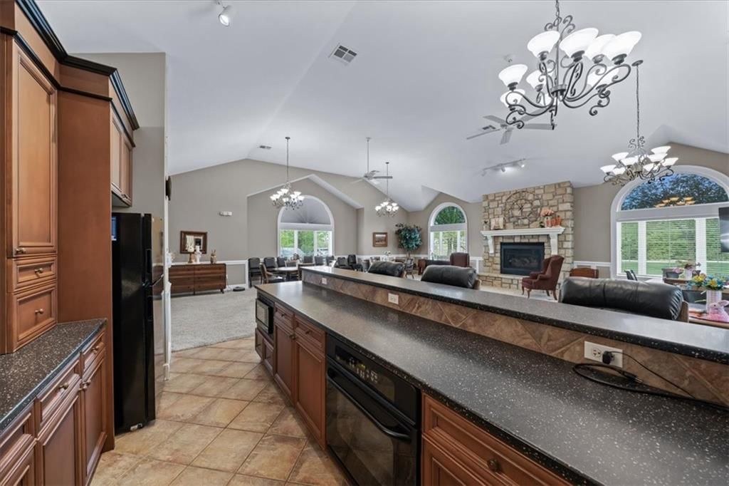 7135 Meadowsweet Lane — photo 40