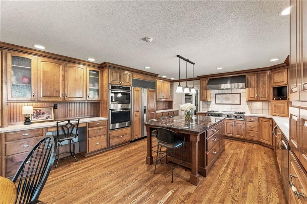 3906 W 143rd Street — photo 20