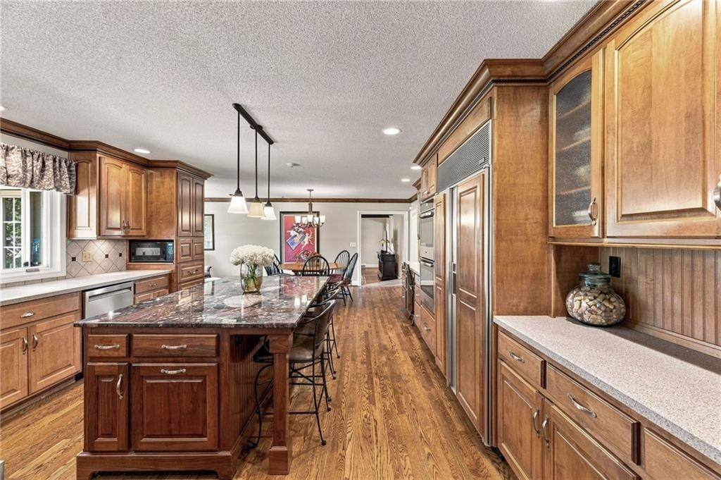 3906 W 143rd Street — photo 23