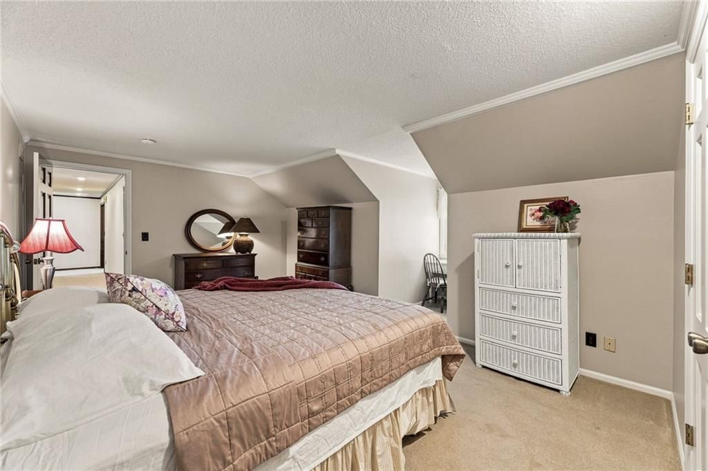 3906 W 143rd Street — photo 33