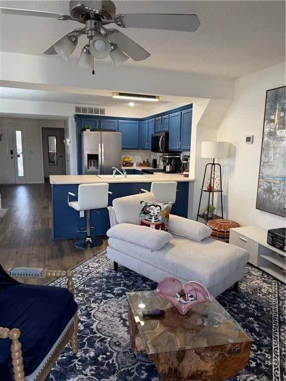 Photo 4 of 27 - 4425 NE 83rd Terrace, Kansas City, MO 64119