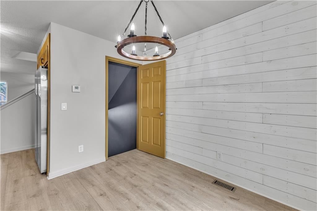8154 N Drury Avenue — photo 15