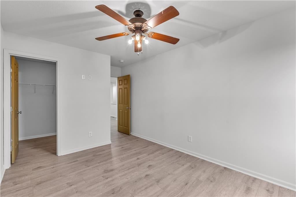 8154 N Drury Avenue — photo 26