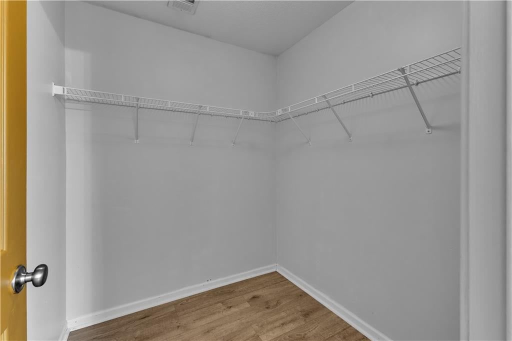 8154 N Drury Avenue — photo 27