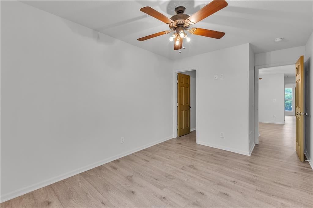 8154 N Drury Avenue — photo 28