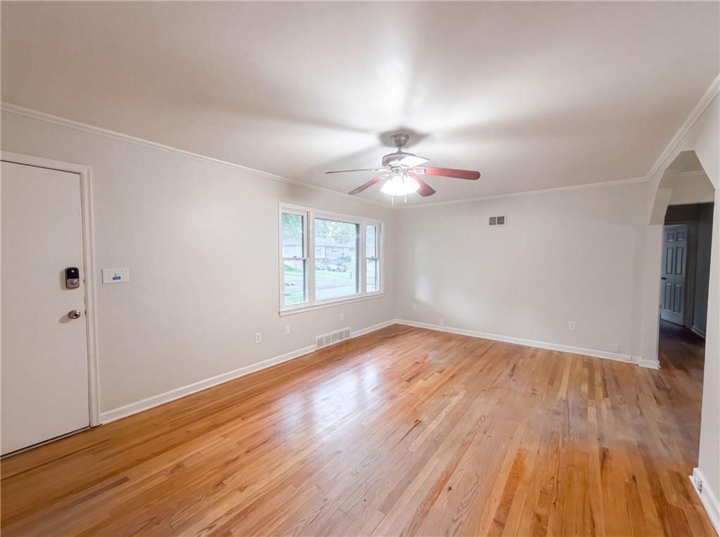3364 N 60th Terrace — photo 6