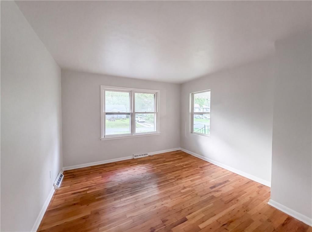 3364 N 60th Terrace — photo 10
