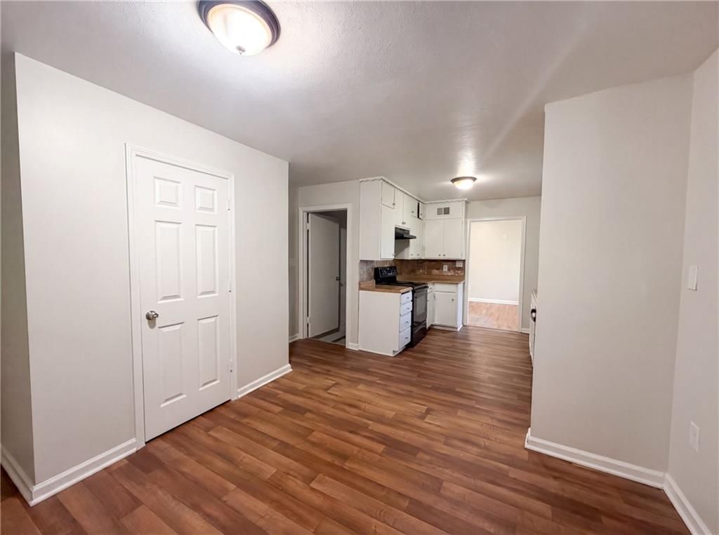 3364 N 60th Terrace — photo 12
