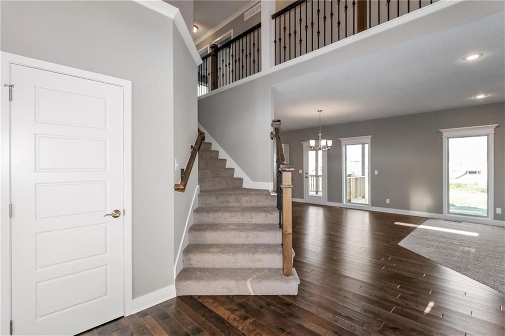 11034 N Corrington Avenue — photo 3