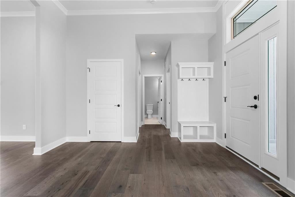 11028 N Corrington Avenue — photo 4
