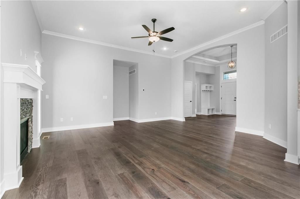 11028 N Corrington Avenue — photo 11