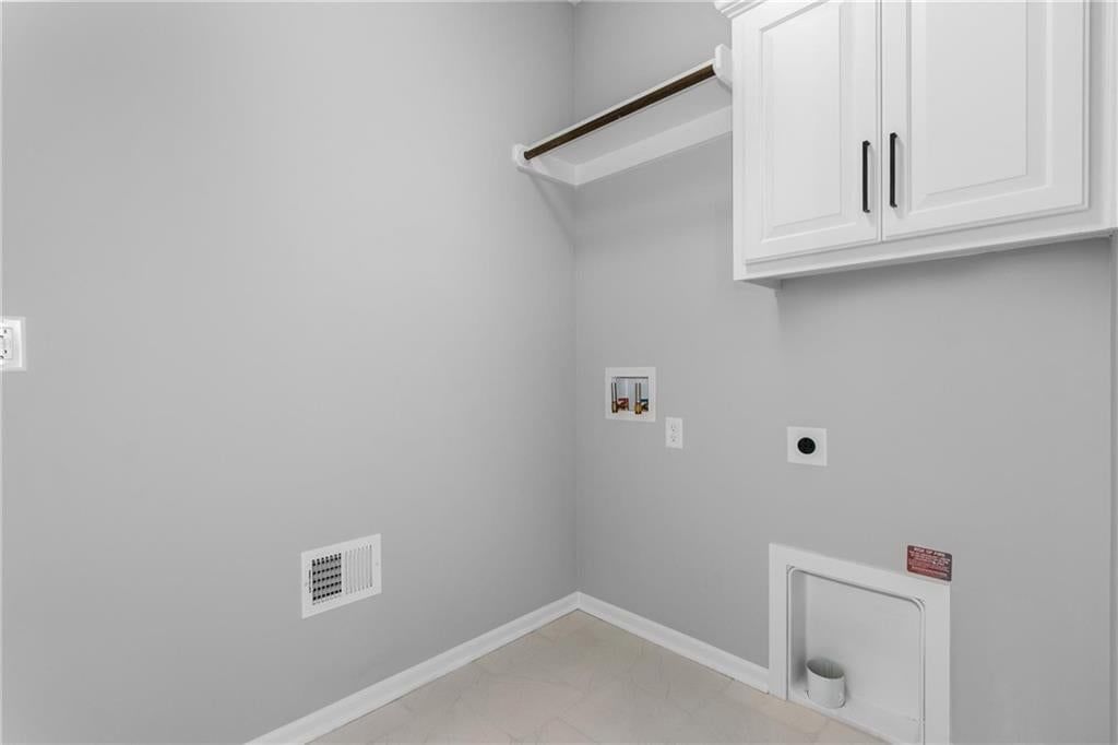 11028 N Corrington Avenue — photo 14