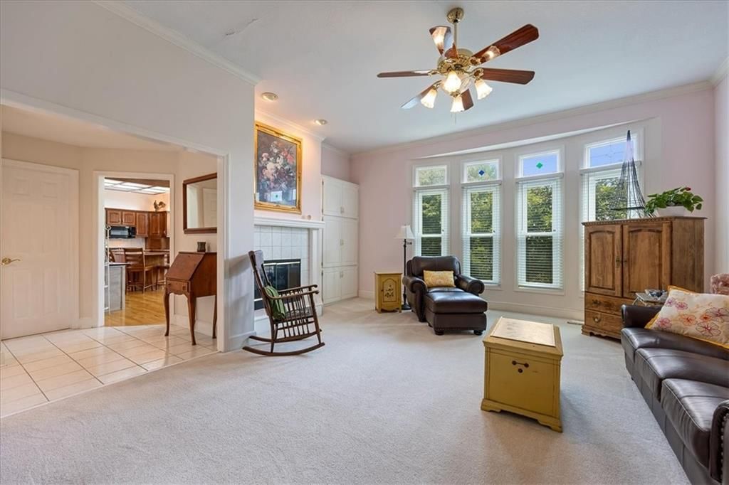 605 Edgewood Drive — photo 9