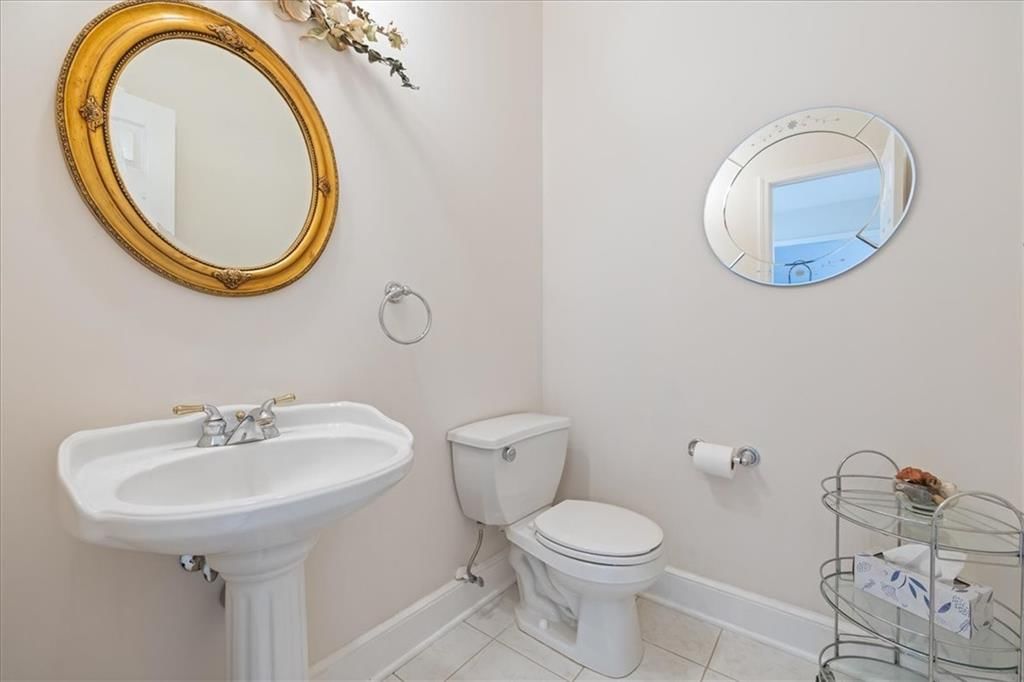 605 Edgewood Drive — photo 16