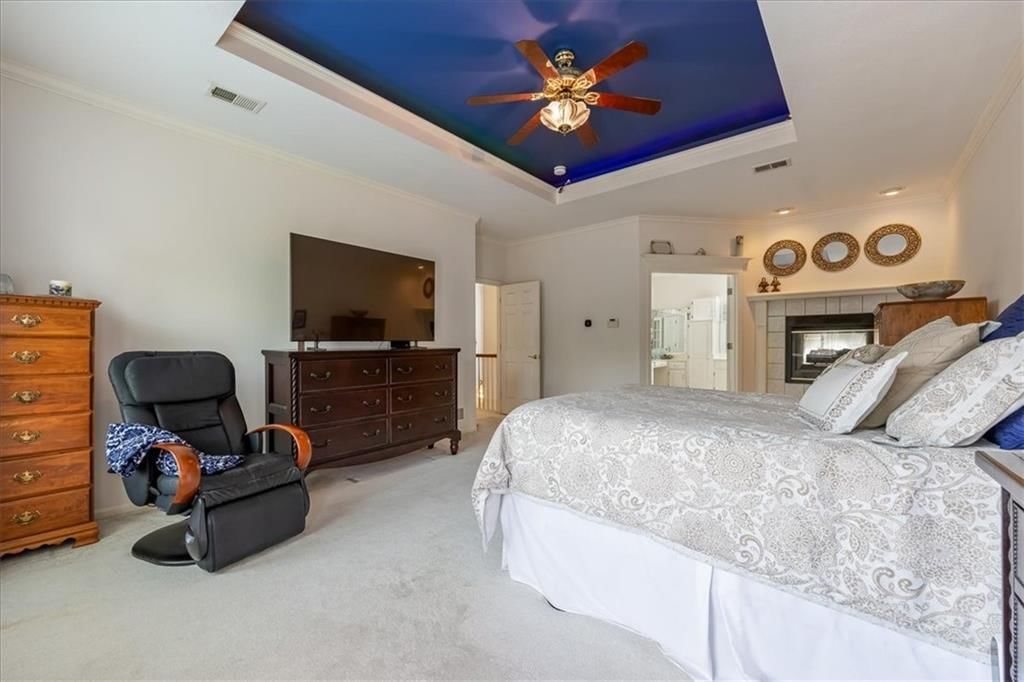 605 Edgewood Drive — photo 18