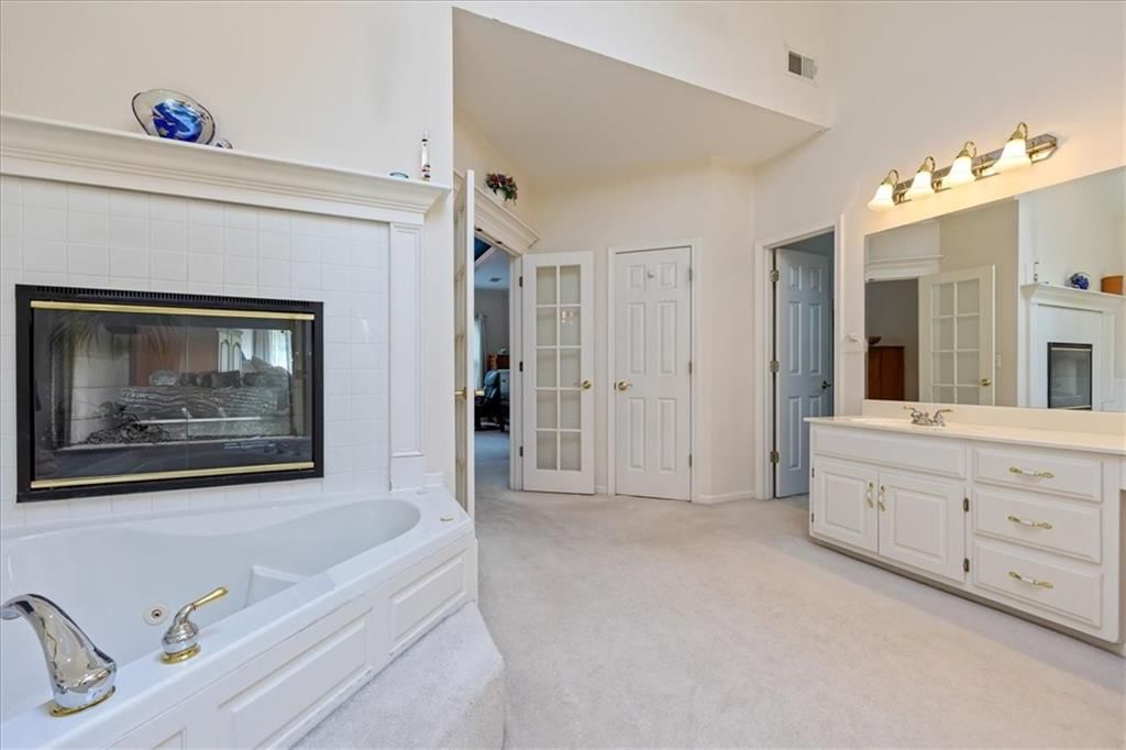 605 Edgewood Drive — photo 21