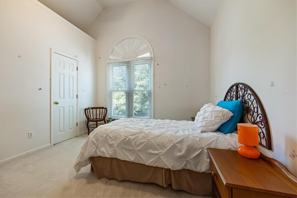 605 Edgewood Drive — photo 26