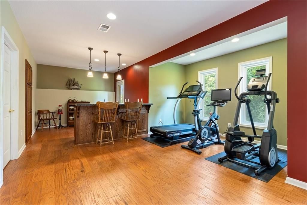 605 Edgewood Drive — photo 32