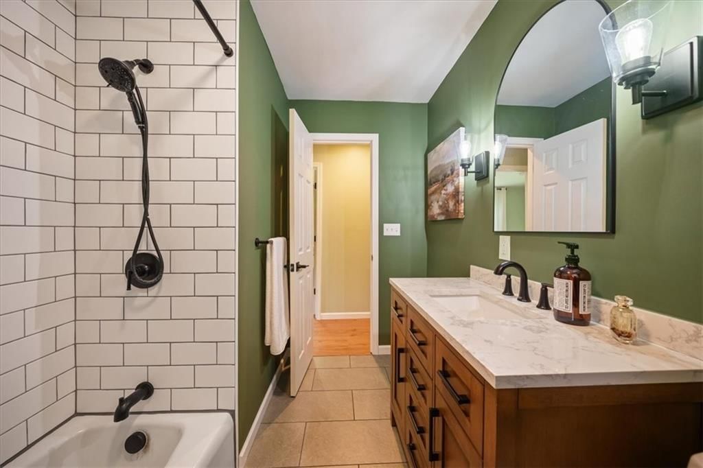 1421 Monterey Way — photo 13