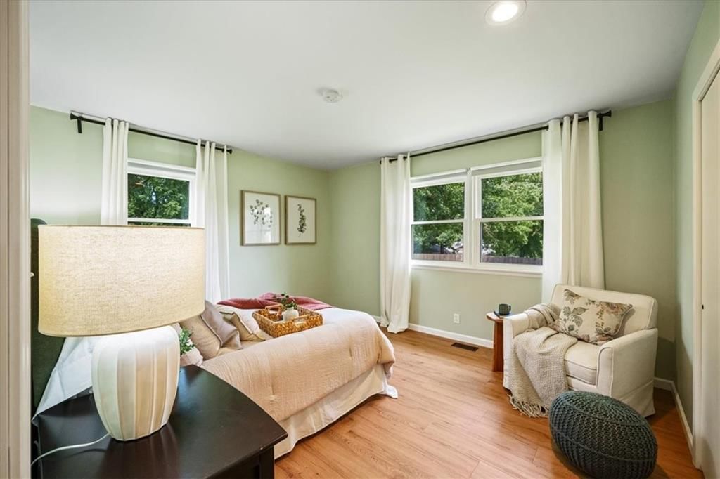 1421 Monterey Way — photo 14
