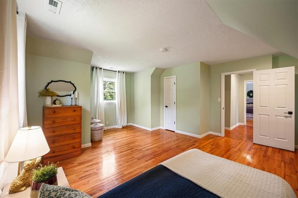 1421 Monterey Way — photo 21