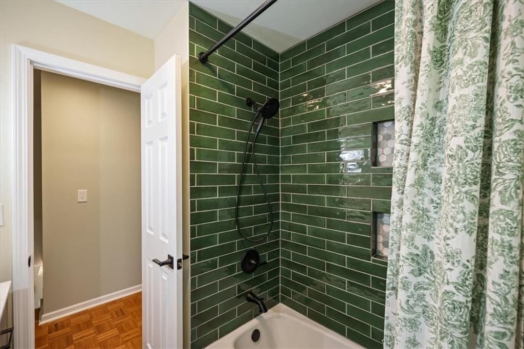1421 Monterey Way — photo 24