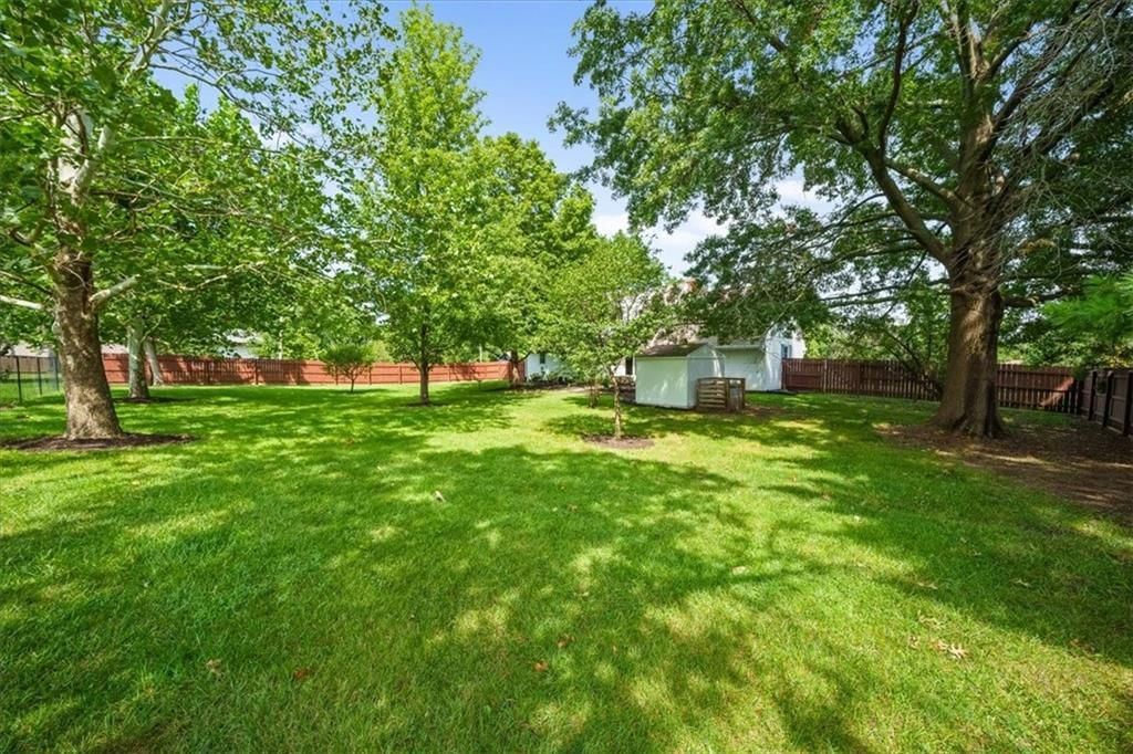 1421 Monterey Way — photo 34
