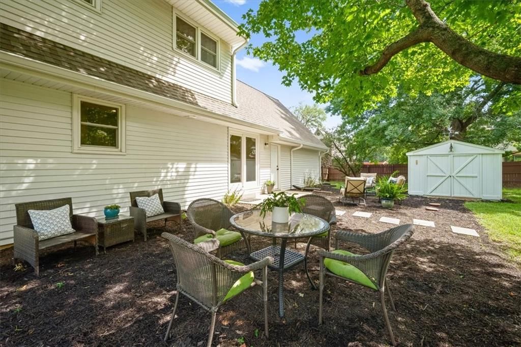1421 Monterey Way — photo 35