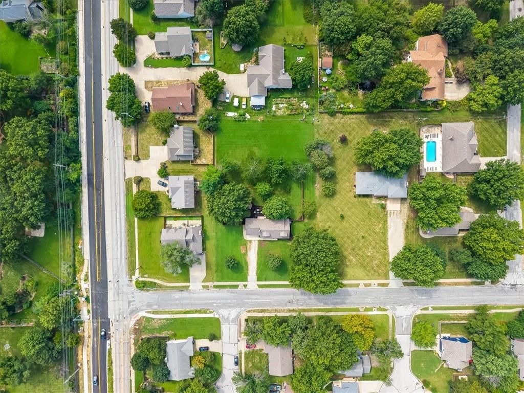 1421 Monterey Way — photo 43
