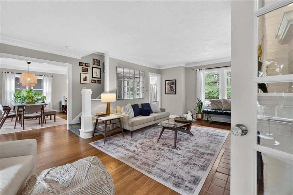 5637 Oak Street — photo 12