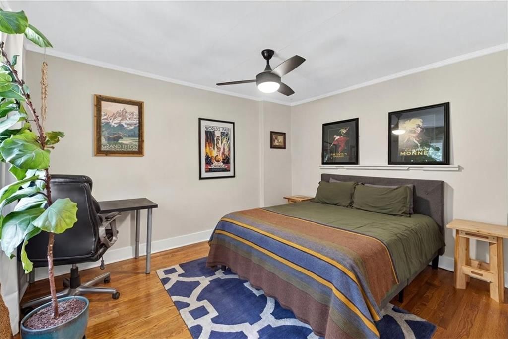 5637 Oak Street — photo 36