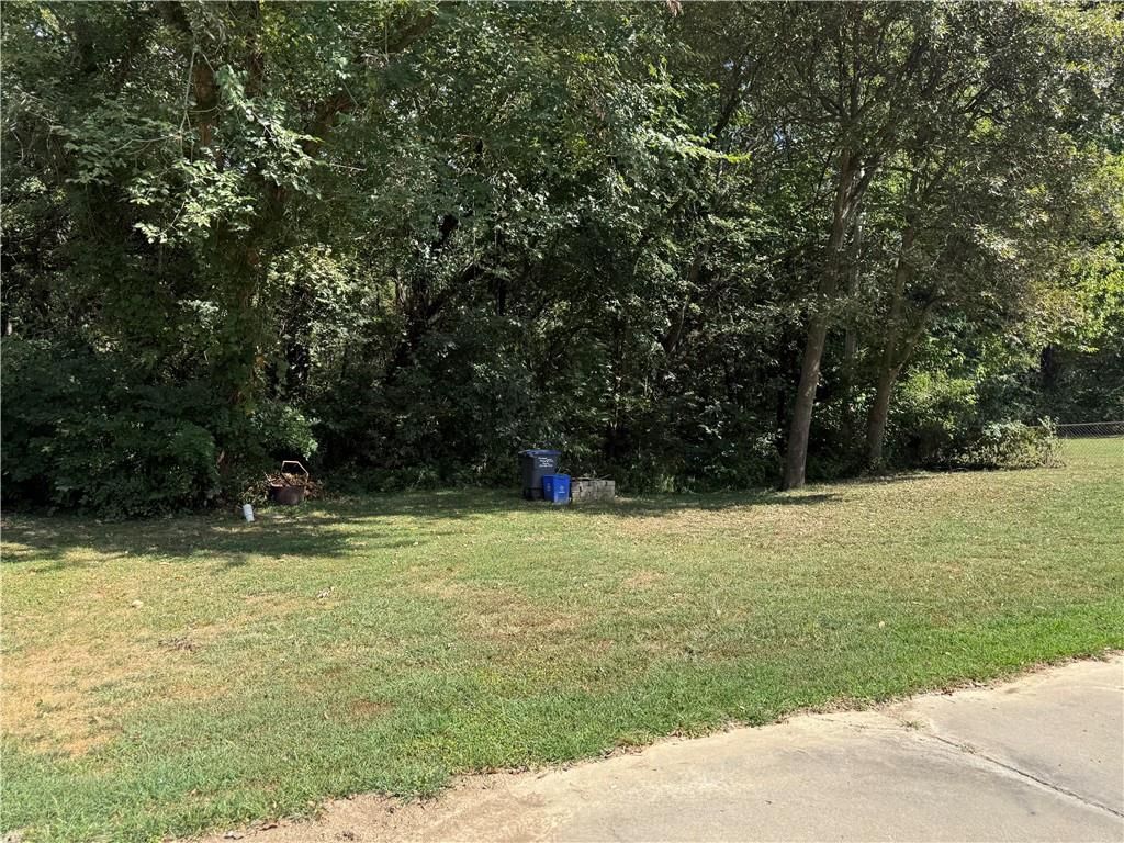 704 Hillcrest Street — photo 28