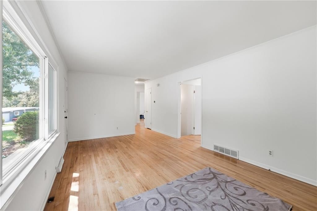 6930 Eby Avenue — photo 5