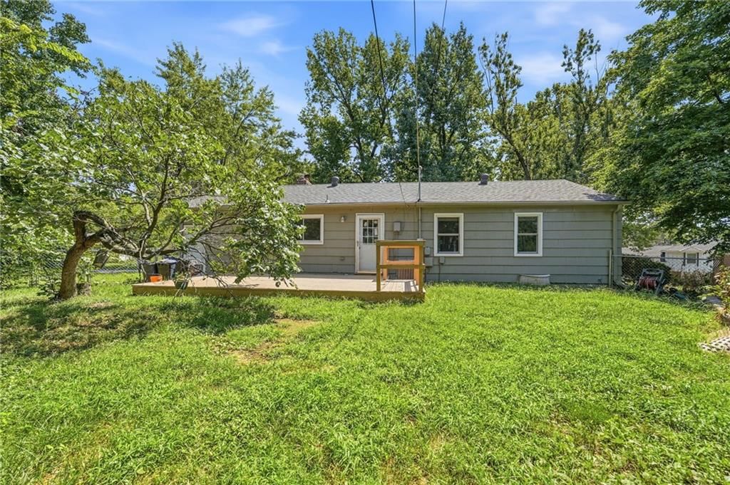 6930 Eby Avenue — photo 34