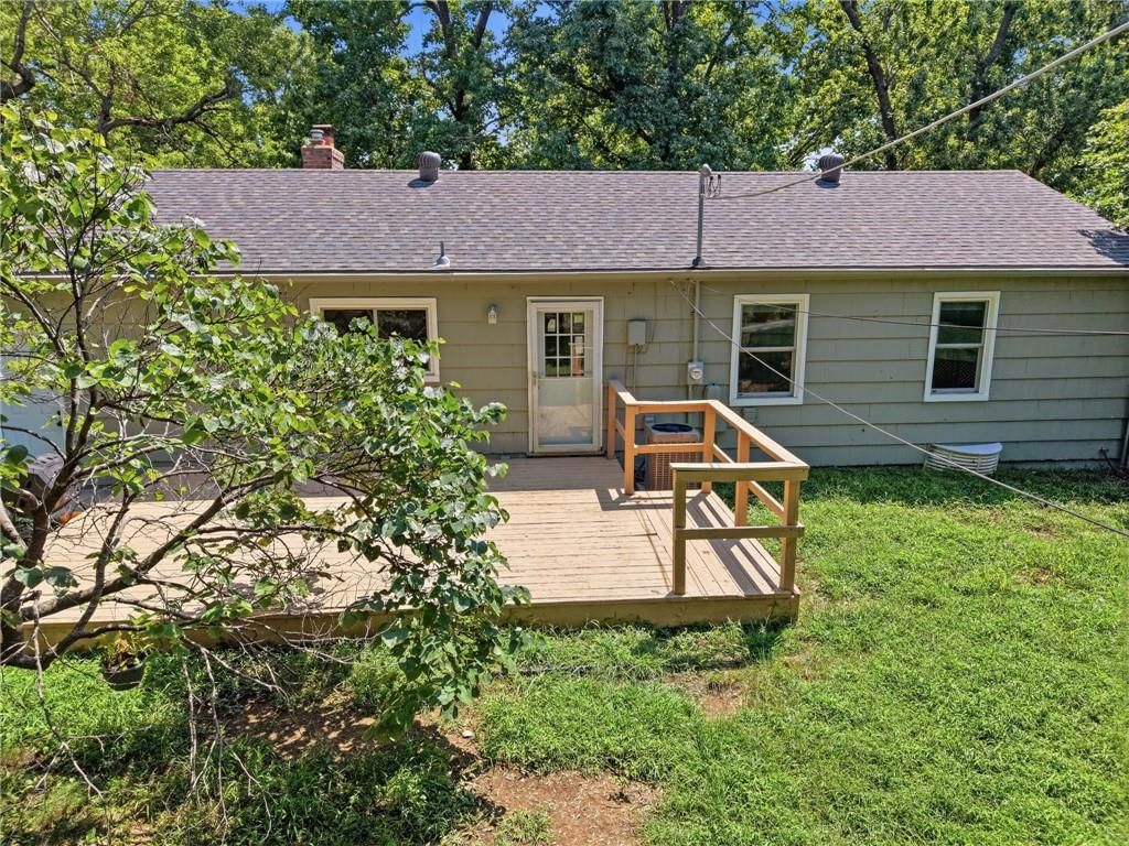 6930 Eby Avenue — photo 39
